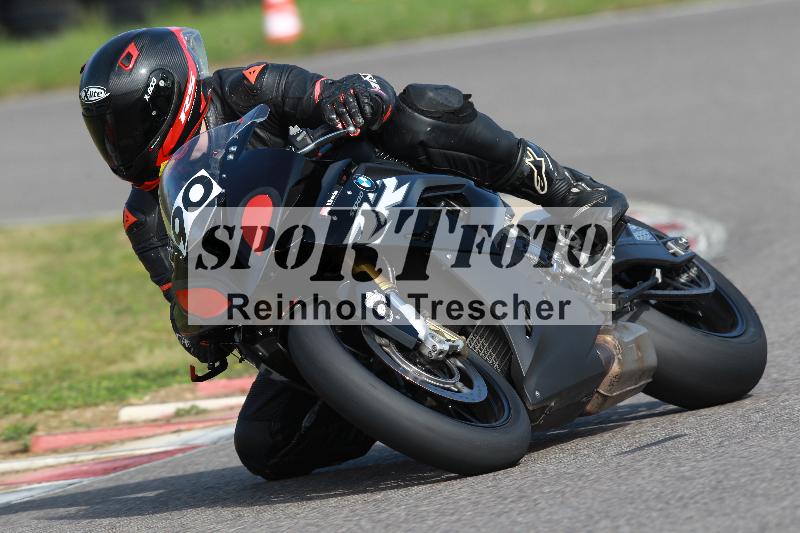 /Archiv-2022/06 15.04.2022 Speer Racing ADR/Gruppe gelb/90